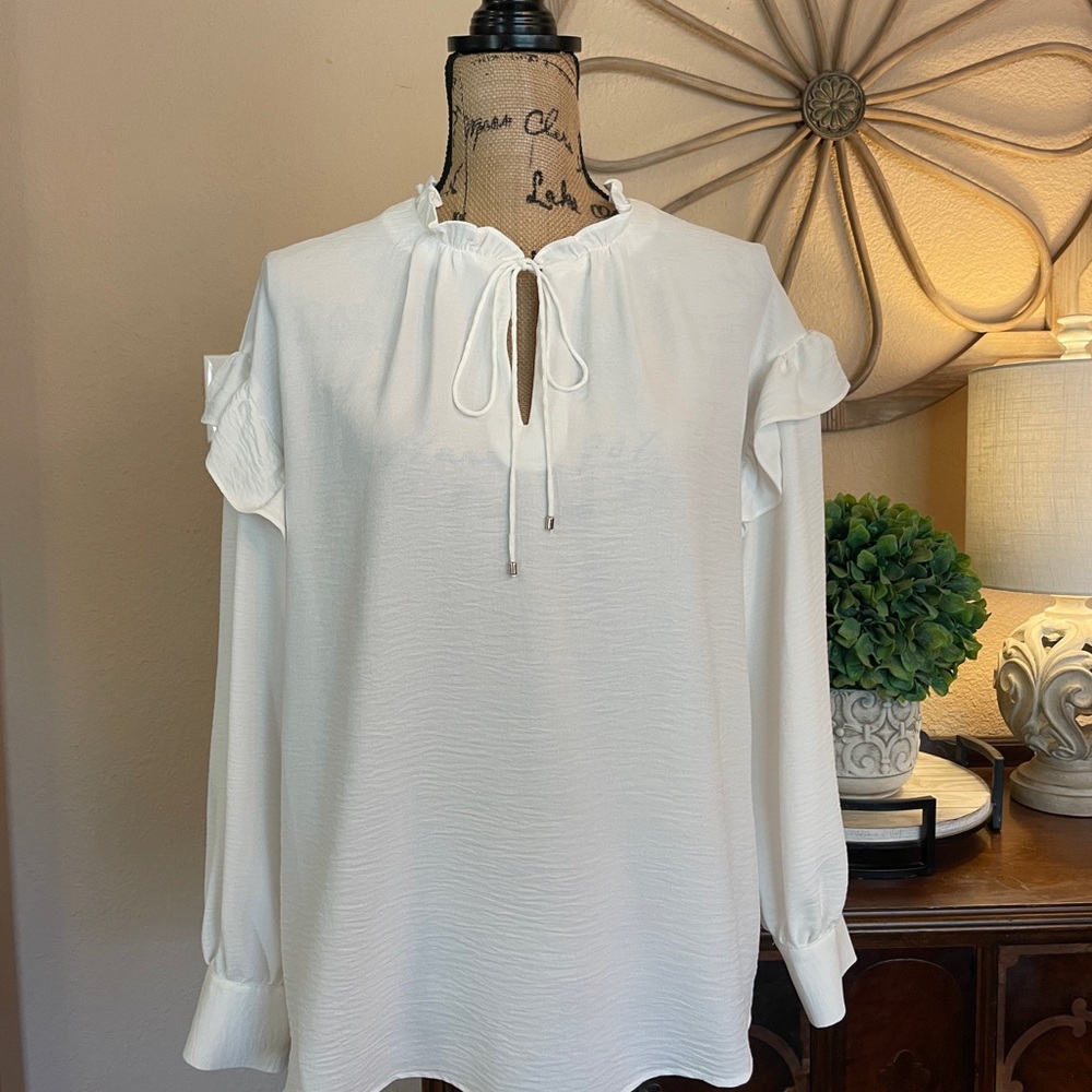 Tommy Hilfiger White Women's Top with Ruffle & Tassel